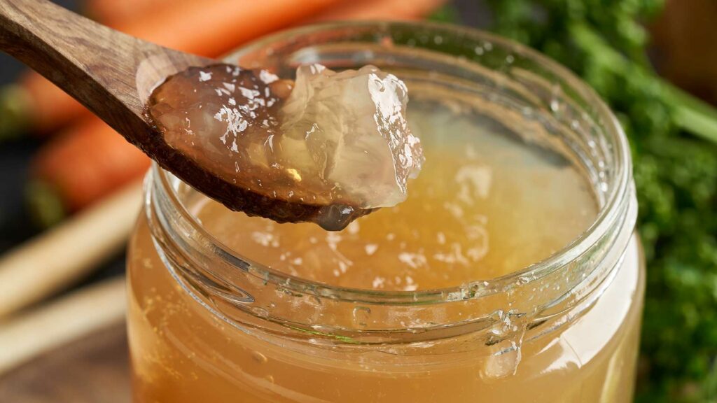 Beef Bone Broth How to Make this Superfood and its Benefits 02